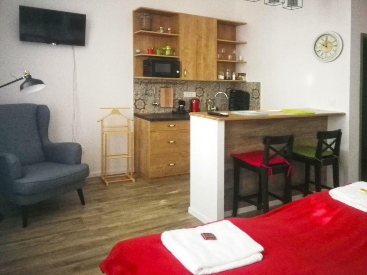 M37 Apartman Дебрецен Екстер'єр фото